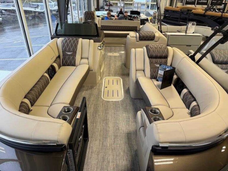 2026 Bennington 25QSB - ESP - Blackout US-ETWS7758H526 [photo 5]